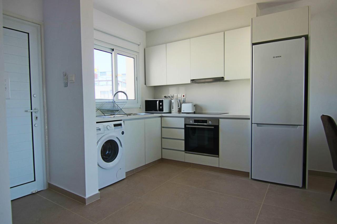 Apartamento Phaedrus Living: Seaview Luxury Flat Limnaria 151 Paphos Exterior foto